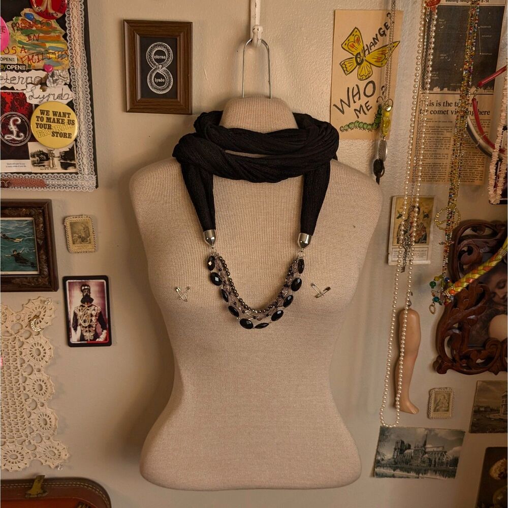 Beaded Skinny Infinity Scarf Necklace Black Silver